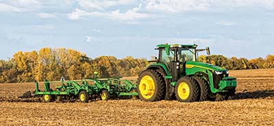 Αυτόνομο τρακτέρ 8R